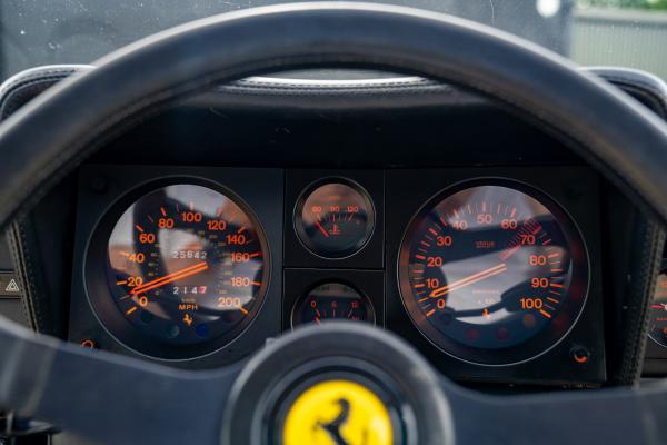 Ferrari 512 BBI 1983