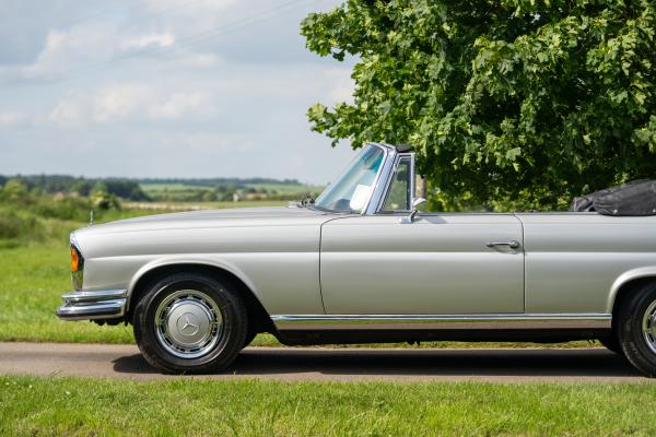 Mercedes Benz 280SE 3.5 Convertible 1970