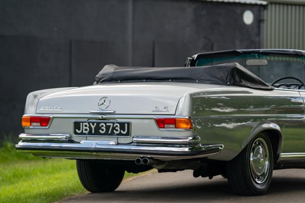 Mercedes Benz 280SE 3.5 Convertible 1970