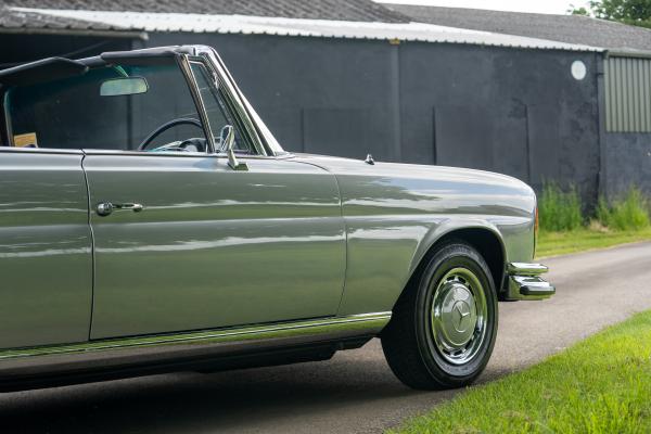 Mercedes Benz 280SE 3.5 Convertible 1970