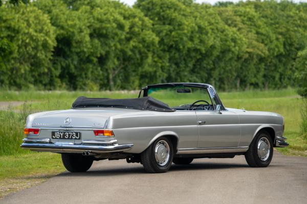 Mercedes Benz 280SE 3.5 Convertible 1970