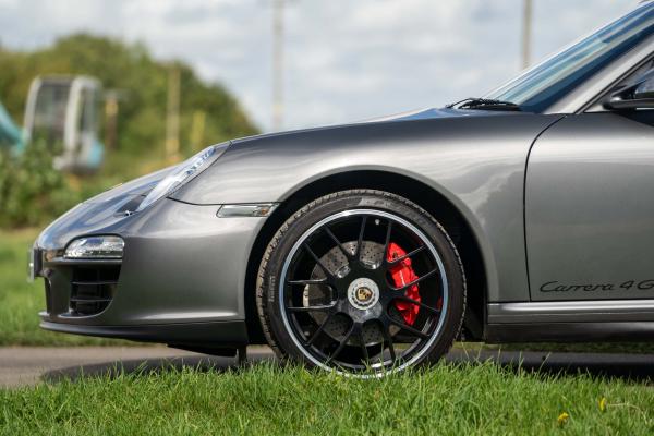 Porsche 997-2 Carrera 4 GTS Manual 2011