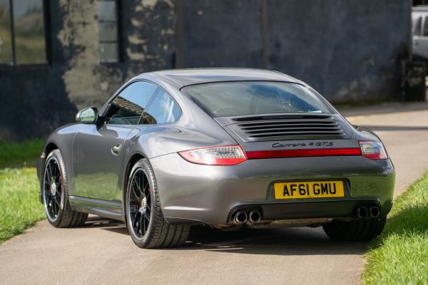 Porsche 997-2 Carrera 4 GTS Manual 2011